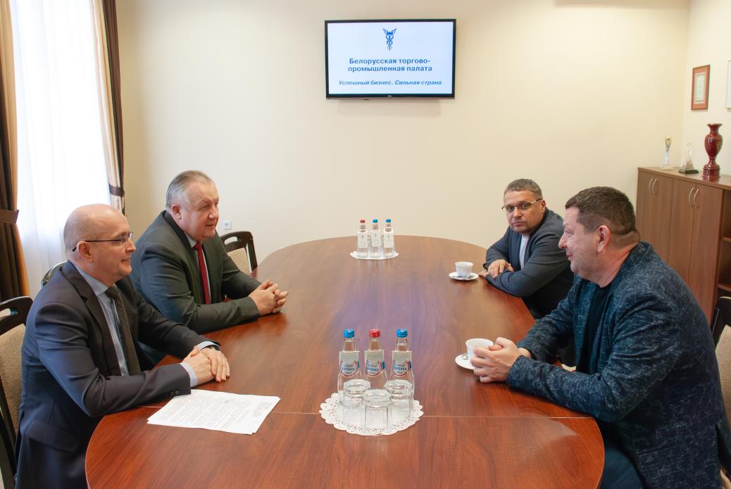 Chairman Mikhael Miatlikov meets with BelCCI representative in Sverdlovsk Region, Russia, Ivan Bulavin Chairman Mikhael Miatlikov meets with BelCCI representative in Sverdlovsk Region, Russia, Ivan Bulavin