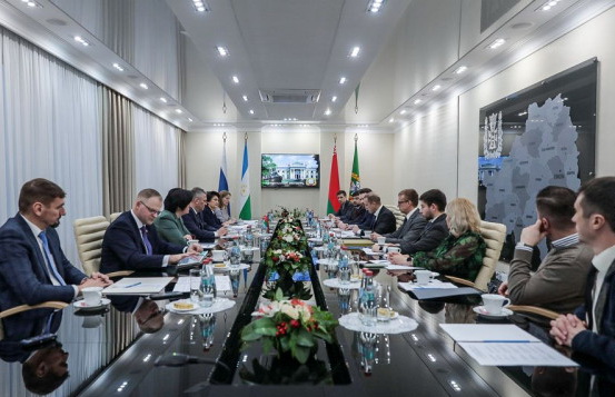 Рабочая встреча в Гомеле с делегацией деловых кругов Республики Башкортостан (РФ)