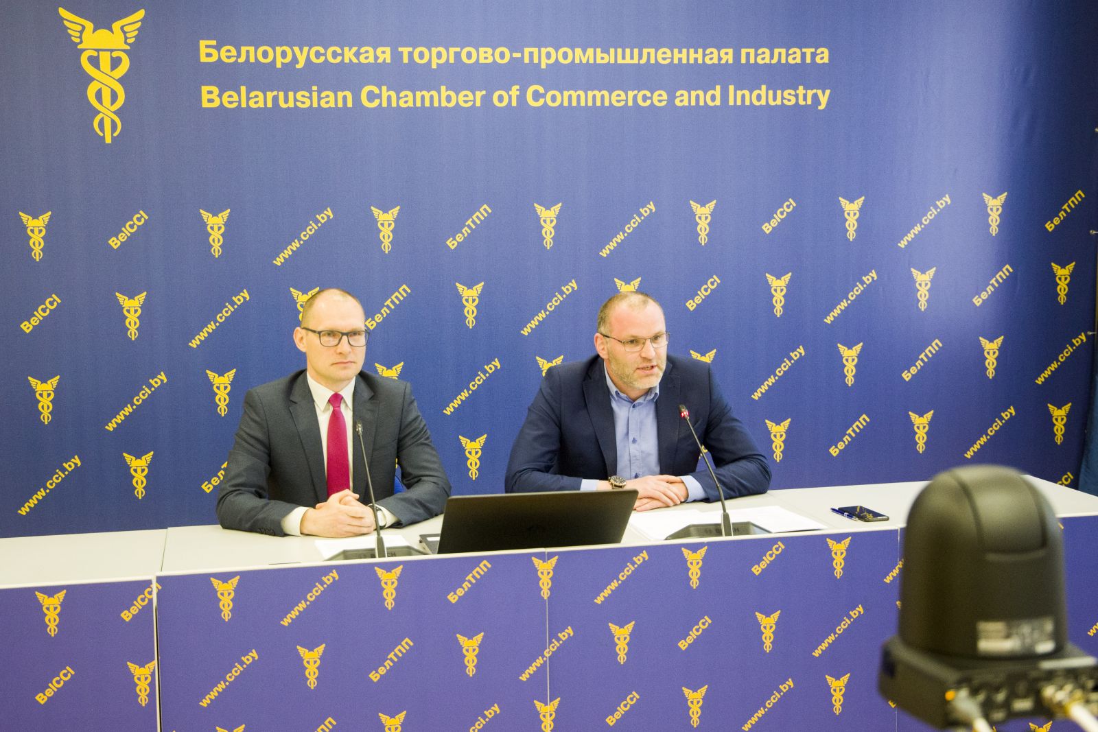 Онлайн-стрим "Выставки: что происходит сегодня и чего ожидать от завтра"