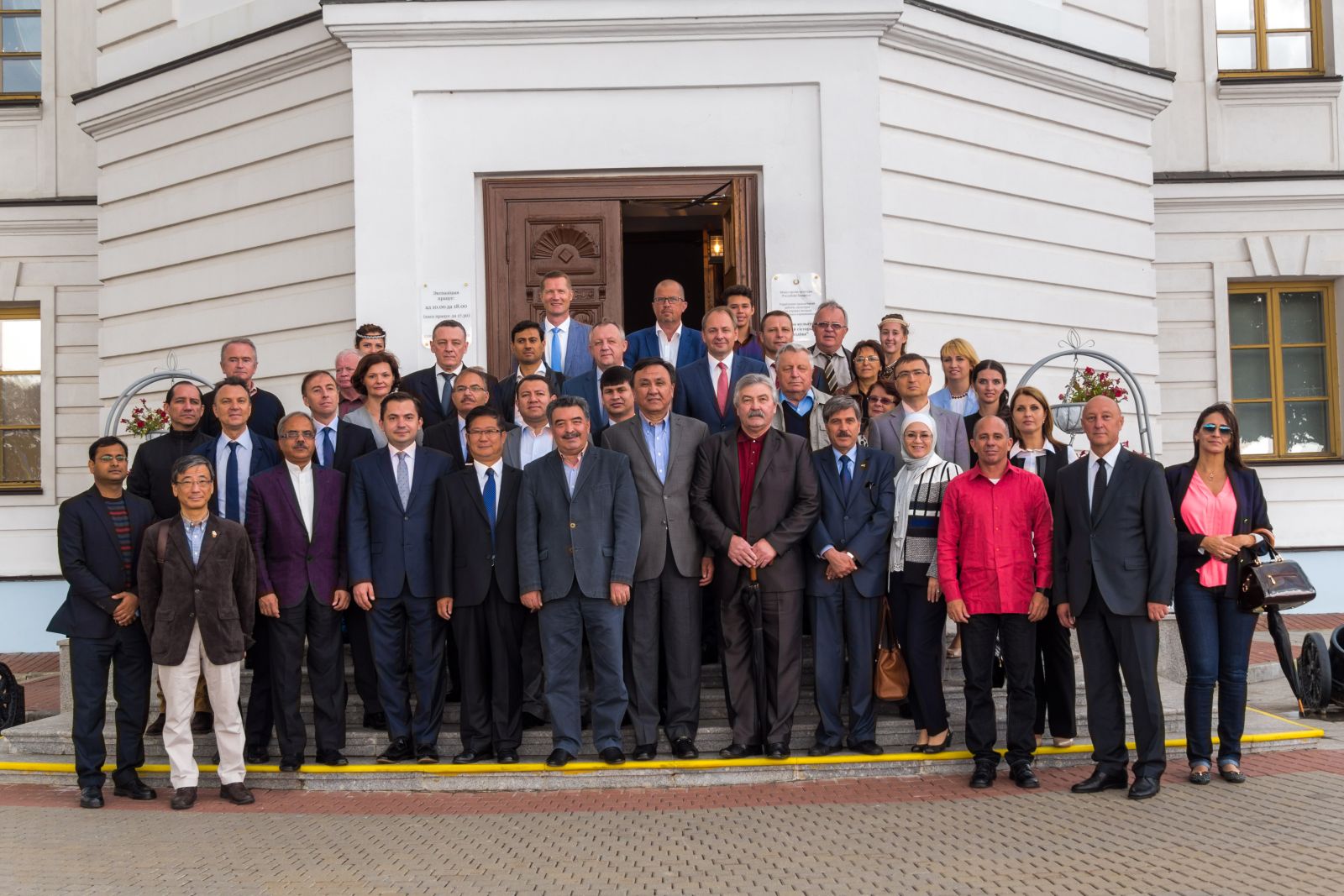 Руководители дипломатических миссий, аккредитованных в Республике Беларусь, посетили Могилевскую область