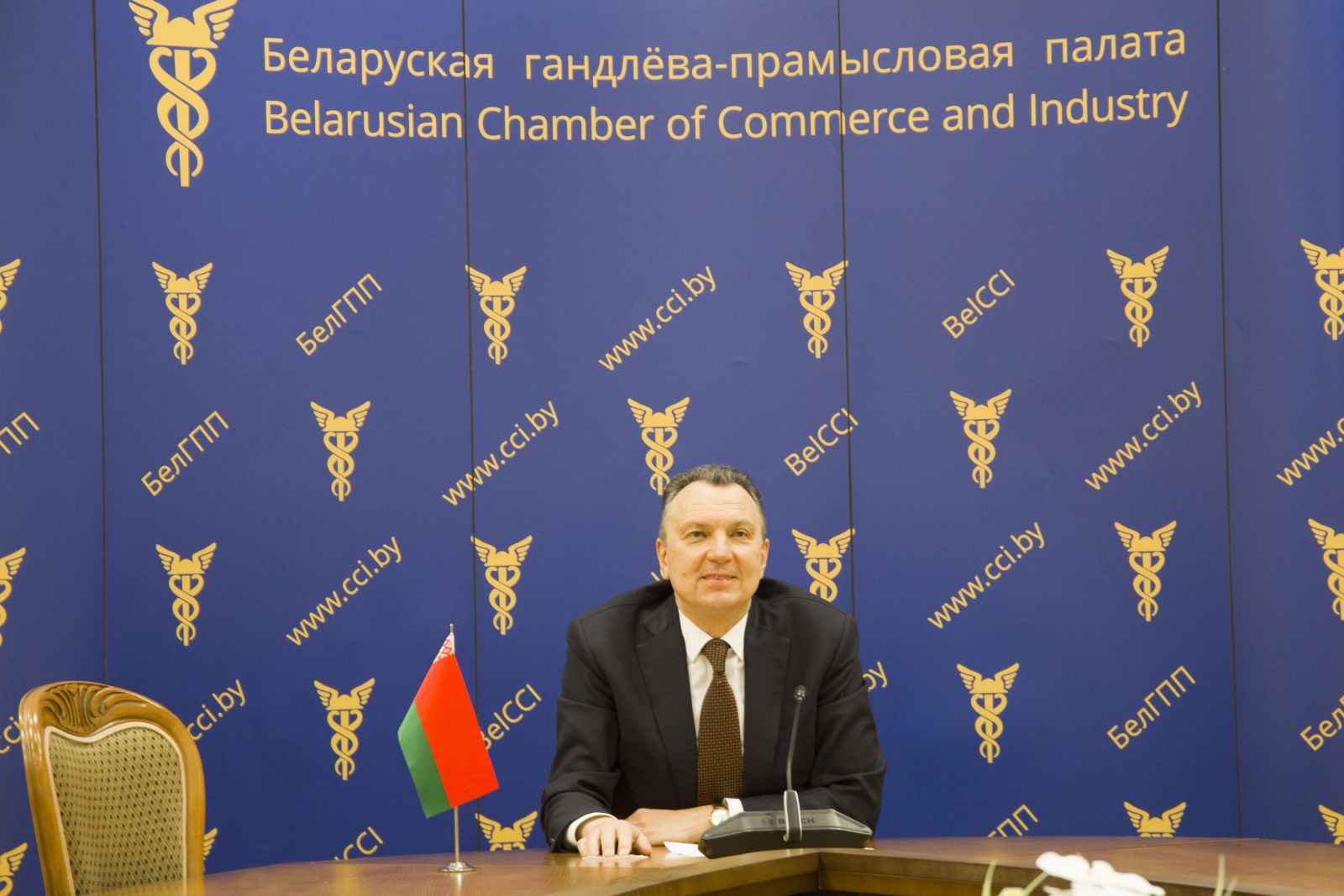Председатель БелТПП В.Улахович принял участие в онлайн-встрече ЕВРОПАЛАТЫ