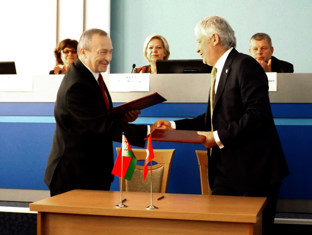 Соглашение о сотрудничестве между Гродненским отделением Белорусской торгово-промышленной палаты и Торгово-промышленной палатой Эдирне (Турция)
