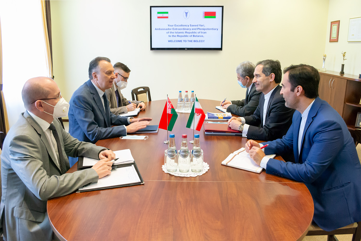 Встреча председателя БелТПП В.Улаховича с Чрезвычайным и Полномочным Послом Ирана С.Яри
