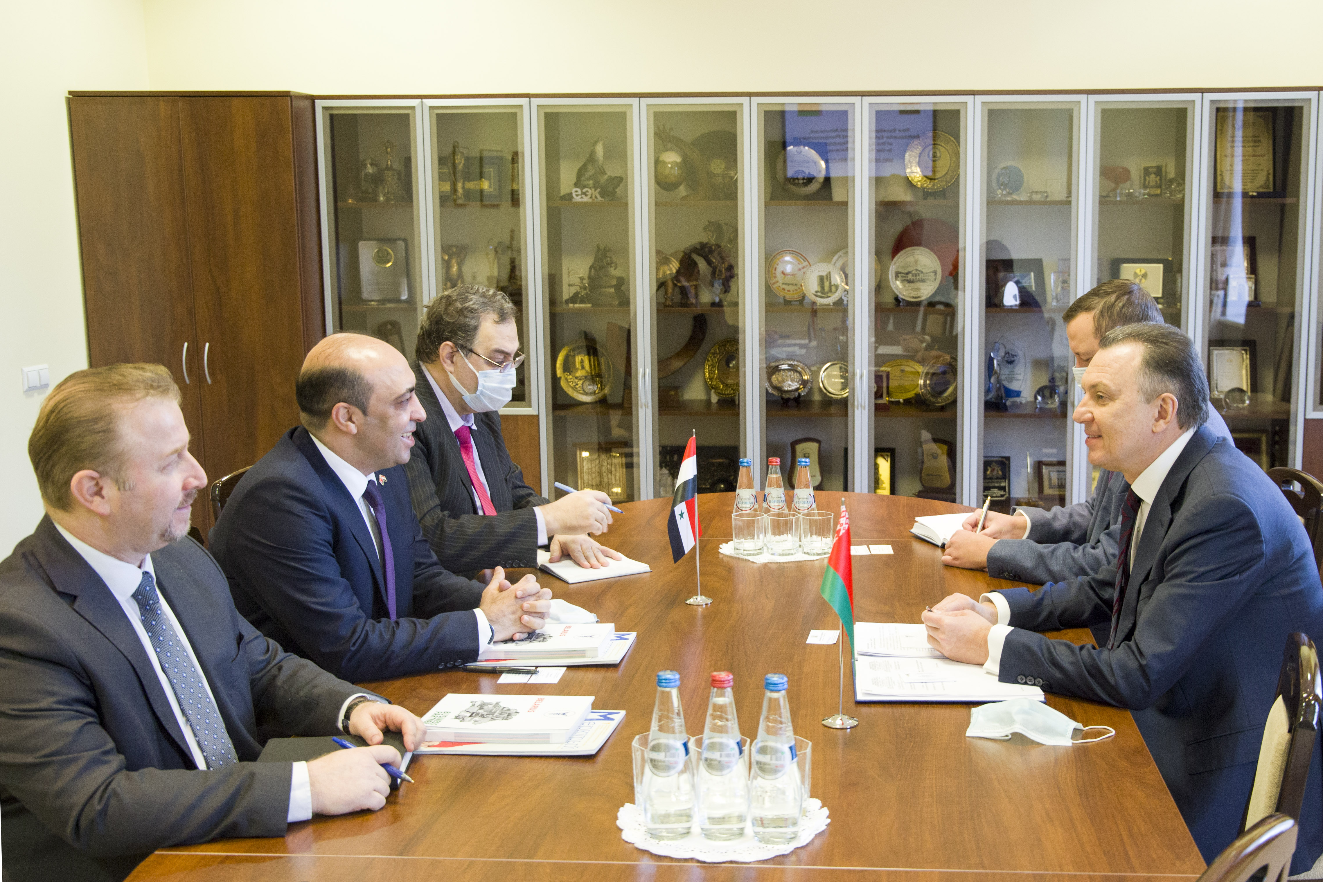 Встреча председателя БелТПП В.Улаховича с Чрезвычайным и Полномочным Послом Сирии М.Альумрани