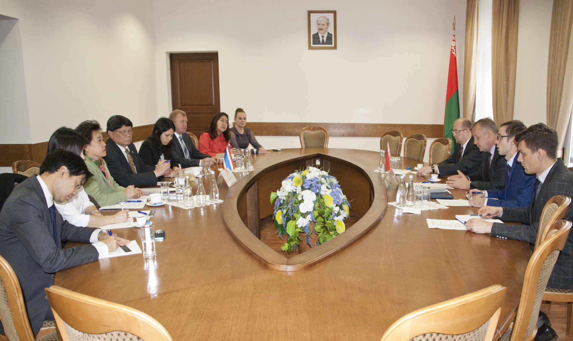 Встреча председателя БелТПП М.Мятликова с Чрезвычайным и Полномочным Послом Таиланда