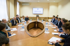 The BelCCI Deputy Chairman Denis Meleshkin with the Chuvash Republic delegation 