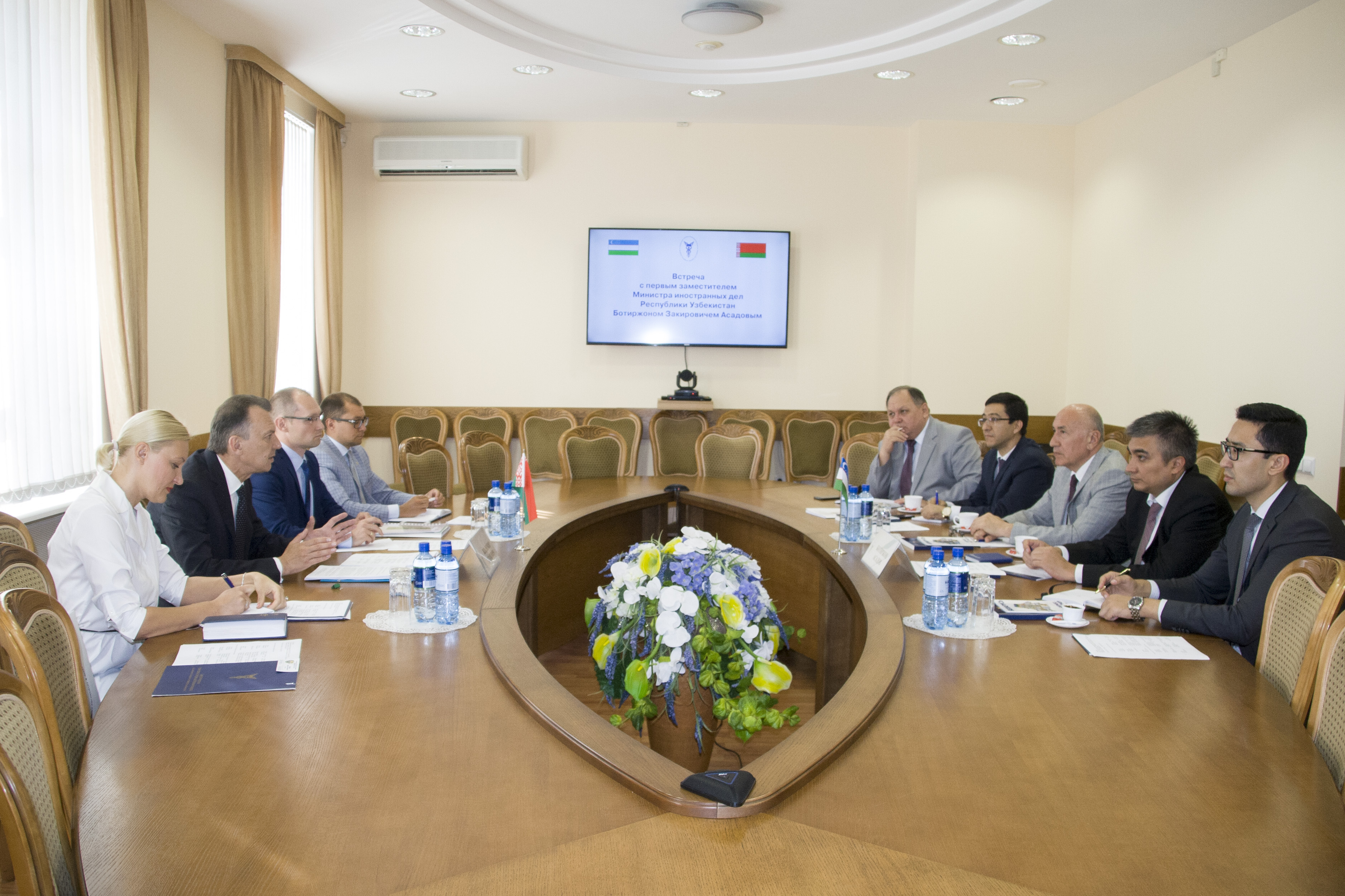 Встреча председателя БелТПП В.Улаховича с первым заместителем Министра иностранных дел Узбекистана Б.Асадовым