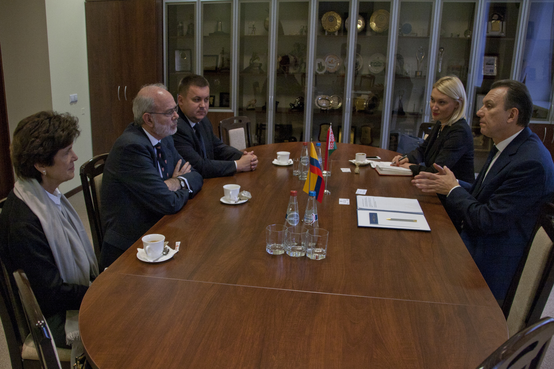 Встреча председателя БелТПП В.Улаховича с Чрезвычайным и Полномочным Послом Колумбии А.Лопесом Кабальеро
