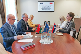 Chairman Mikhael Miatlikov meets with Ambassador Extraordinary and Plenipotentiary of Serbia Ilina Vukajlovic