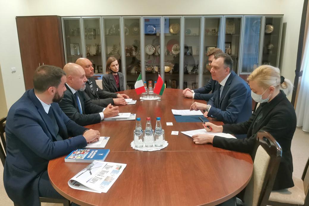The BelCCI Chairman Vladimir Ulakhovich meets representatives of social and political circles of Italy The BelCCI Chairman Vladimir Ulakhovich meets representatives of social and political circles of Italy