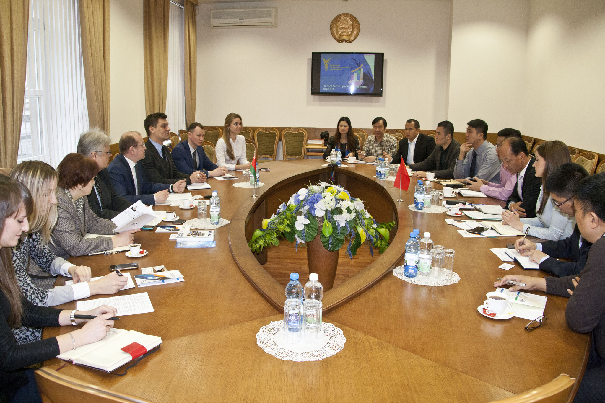 Встреча с делегацией Ассоциации осветительных приборов провинции Гуандун (Китай)