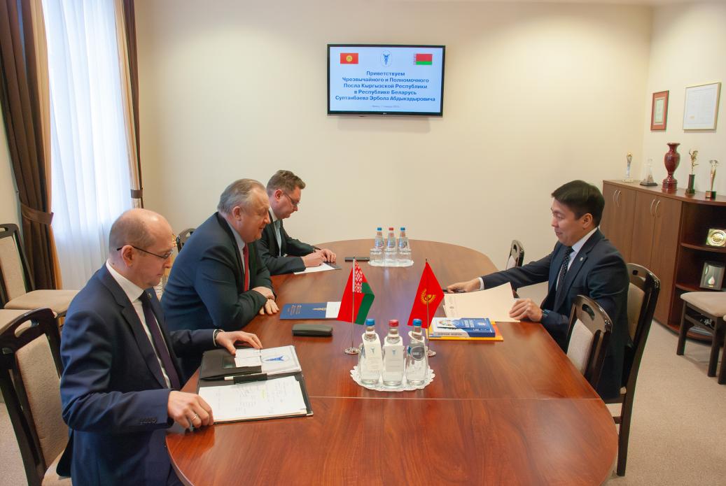 Chairman Mikhael Miatlikov meets with Ambassador Extraordinary and Plenipotentiary of Kyrgyzstan Erbol Sultanbayev Chairman Mikhael Miatlikov meets with Ambassador Extraordinary and Plenipotentiary of Kyrgyzstan Erbol Sultanbayev