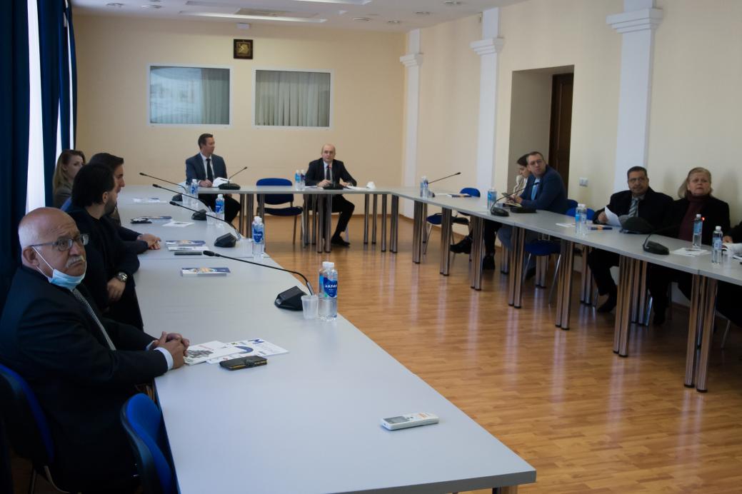 A meeting with the delegates of the International Education Forum of Unity of Foreign Graduates of Belarusian (Soviet) Universities and the CIS Countries A meeting with the delegates of the International Education Forum of Unity of Foreign Graduates of Belarusian (Soviet) Universities and the CIS Countries